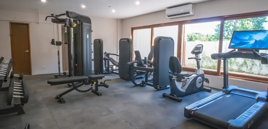 Studio Unit with Balcony – Panglao Vista Suites