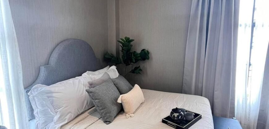 Hermoso – Royal Palms Bohol