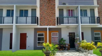 Amori – The Aston